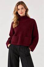 Load image into Gallery viewer, Oui Ribbed Knit Sweater in Bramble Berry
