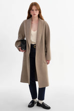 Load image into Gallery viewer, LAMARQUE Thara Shawl Collar Wool Coat in Heather Taupe
