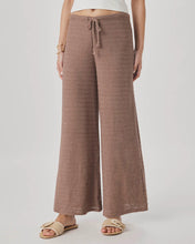 Load image into Gallery viewer, Splendid Marisol Crop Pant in Wicker
