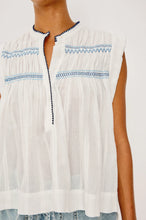 Load image into Gallery viewer, Rails Willow Top in White
