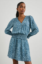 Load image into Gallery viewer, Rails Zana Dress in Blue Havana
