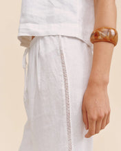 Load image into Gallery viewer, Bella Dahl Beach Pant with Lattice Stripe in White
