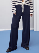 Load image into Gallery viewer, Oui Pull on Pant in Navy
