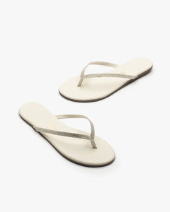 TKEES Infinity Lily in Cream