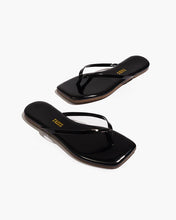 Load image into Gallery viewer, TKEES Square Toe Lily in Licorice
