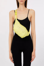 Load image into Gallery viewer, LIU JO Windbreaker in Jasmine
