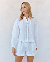 Load image into Gallery viewer, Bella Dahl Mandarin Collar Trimmed Button Down Shirt in White
