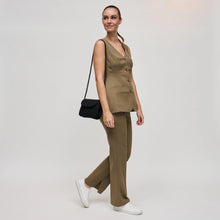 Load image into Gallery viewer, Sol And Selene Astra Tote in Black
