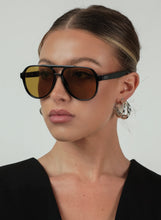 Load image into Gallery viewer, Otra Stevie Sunglasses in Black/Olive
