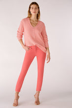 Load image into Gallery viewer, Oui Baxter Cropped Jeggings in Red Rose

