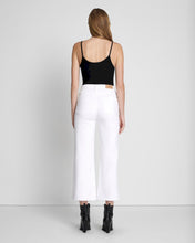 Load image into Gallery viewer, 7 For All Mankind Luxe Vintage High Rise Cropped Jo in Soleil
